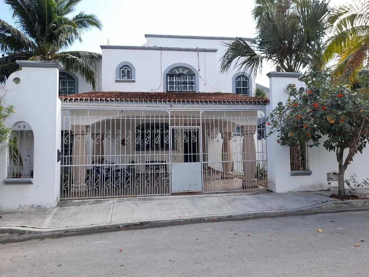 ** Apartahotel Claro de Luna Playa del Carmen México